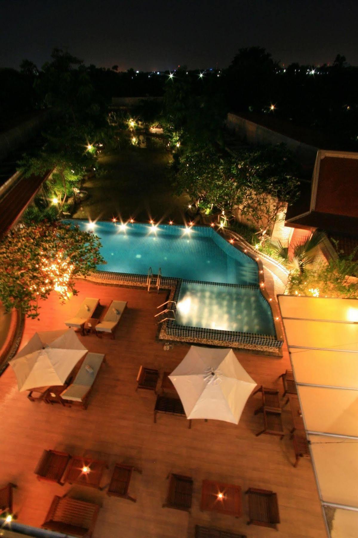 Siam Society Hotel And Resort Bangkok Exteriör bild